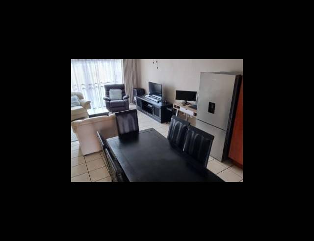 2 BEDROOM TOWNHOUSE FOR SALE IN FLORENTIA